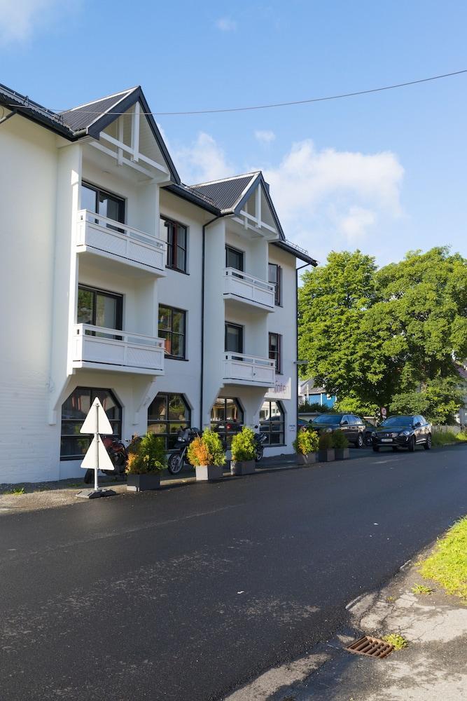 Nordis Hotel Lofoten سفولفير المظهر الخارجي الصورة
